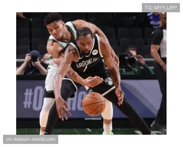 泰森·钱德勒挡拆助攻提升防守端效率明显对比联盟高水平内线